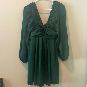 BNWT green Lulu’s mini dress.